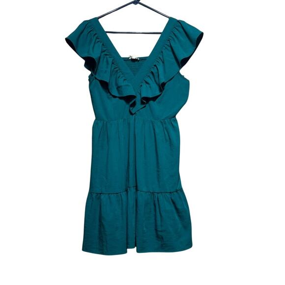 entro Dresses & Skirts - Entro Teal Green Ruffle Mini Dress Medium Flutter Sleeve Smocked Tiered Boho